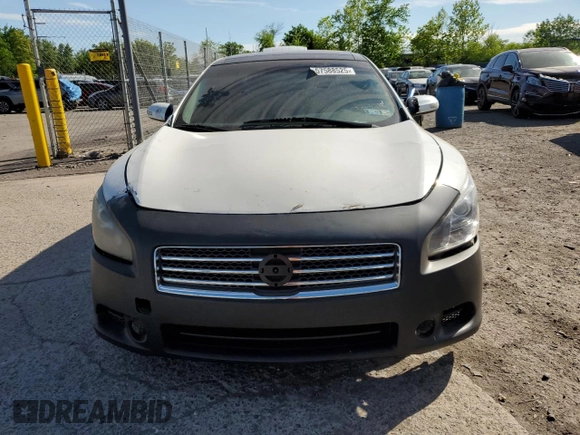 2011 Nissan Maxima SV z VIN 1N4AA5AP1BC857462, wystawiony jako Copart lot #57588525 z przebiegiem 103 476 mil mil oraz Czysty tytuł • Clean title. Historia ofert i sprzedaży dostępna na DreamBid. Obrazek 5.