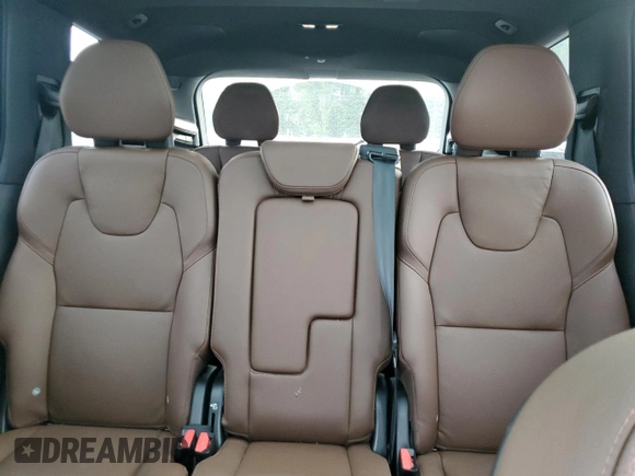 2024 Volvo XC90 Plus Bright Theme z VIN YV4062PE9R1169336, wystawiony jako Copart lot #56022465 z przebiegiem 8 129 mil mil oraz Szkoda całkowita • Salvage title. Historia ofert i sprzedaży dostępna na DreamBid. Obrazek 10.