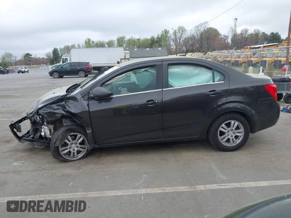 2013 Chevrolet Sonic LT with VIN 1G1JC5SH9D4193932, listed as a IAAI auction lot 41923606 with 132,339 mi miles and . Bid and sale history available at DreamBid. Image 15.