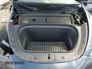 2023 Tesla Model Y Long Range z VIN 7SAYGAEE7PF714828, wystawiony jako Copart lot #89210485 z przebiegiem 42 256 mil mil oraz Szkoda całkowita • Salvage title. Historia ofert i sprzedaży dostępna na DreamBid. Obrazek 12.