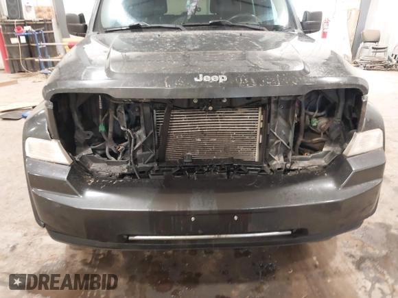 2011 Jeep Liberty Limited 70th Anniversary with VIN 1J4PN5GK2BW530095, listed as a IAAI auction lot 41739742 with 201,064 mi miles and . Bid and sale history available at DreamBid. Image 6.