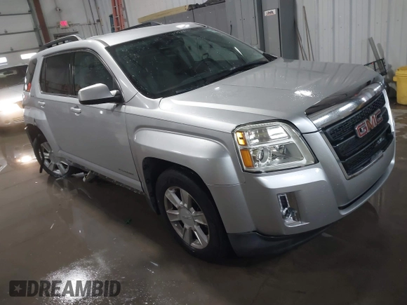 2010 GMC Terrain SLE-2 z VIN 2CTFLEEW0A6391742, wystawiony jako IAAI lot #41607448 z przebiegiem 181 922 mil mil oraz . Historia ofert i sprzedaży dostępna na DreamBid. Obrazek 1.