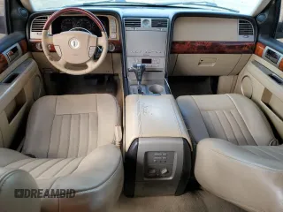2005 Lincoln Navigator Luxury with VIN 5LMFU28535LJ19136, listed as a Copart auction lot 51378595 with 0 mi miles and Salvage Title. Bid and sale history available at carsss.com. Image 8.