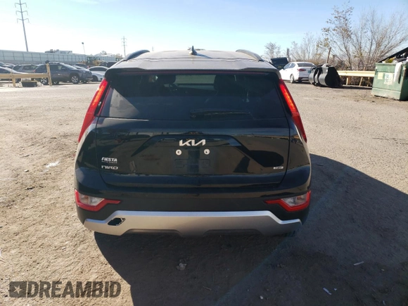 2023 Kia Niro LX with VIN KNDCP3LE7P5089130, listed as a Copart auction lot 82448724 with 15,793 mi miles and Salvage Title. Bid and sale history available at carsss.com. Image 6.