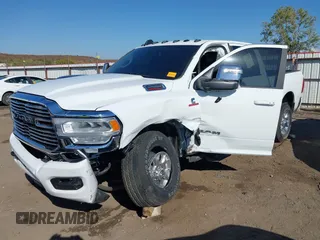 2024 Ram 2500 Laramie with VIN 3C6UR5FL4RG195798, listed as a IAAI auction lot 40654451 with 9,696 mi miles. Bid and sale history available at carsss.com. Image 18.