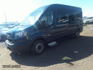 2019 Ford Transit Wagon XL with VIN 1FDZX2CM0KKA07076, listed as a IAAI auction lot 41171320 with 39,064 mi miles. Bid and sale history available at carsss.com. Image 2.