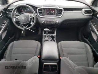 2020 Kia Sorento LX with VIN 5XYPG4A59LG628875, listed as a Copart auction lot 48165775 with 100,817 mi miles and Clean Title. Bid and sale history available at DreamBid. Image 8.