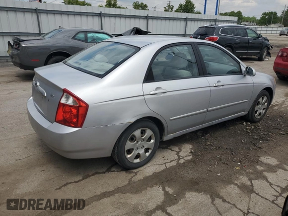 2006 Kia Spectra EX z VIN KNAFE121565316347, wystawiony jako Copart lot #57169865 z przebiegiem 82 782 mil mil oraz Czysty tytuł • Clean title. Historia ofert i sprzedaży dostępna na DreamBid. Obrazek 3.