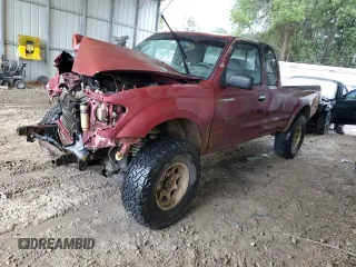 1998 Toyota Tacoma with VIN 4TAWN72N8WZ050383, listed as a Copart auction lot 44351075 with 251,295 mi miles and Salvage Title. Bid and sale history available at DreamBid. Image 1.
