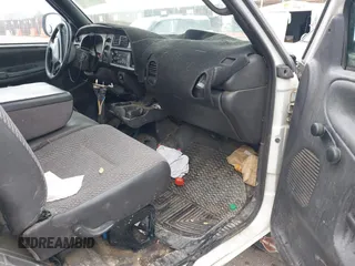 2002 Dodge Ram 2500 with VIN 3B7KF26Z02M251884, listed as a IAAI auction lot 41587095 with 1 mi miles. Bid and sale history available at carsss.com. Image 5.