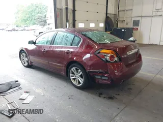 2010 Nissan Altima 3.5 SR with VIN 1N4BL2AP2AN480432, listed as a IAAI auction lot 40442252 with 163,512 mi miles. Bid and sale history available at carsss.com. Image 3.