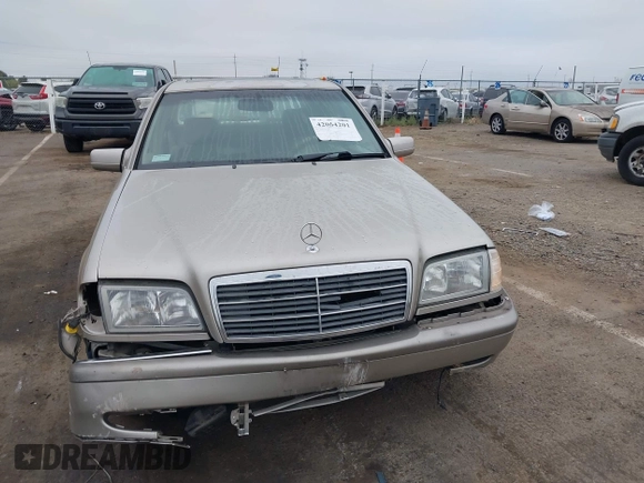 1998 Mercedes-Benz C 230/260/280/320 with VIN WDBHA23G5WA606125, listed as a IAAI auction lot 42064201 with 181,121 mi miles and . Bid and sale history available at carsss.com. Image 6.