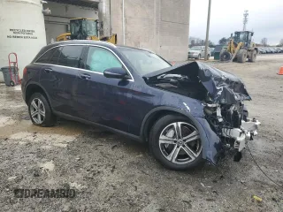 2019 Mercedes-Benz GLC 300 z VIN WDC0G4KBXKF576688, wystawiony jako Copart lot #50100535 z przebiegiem Nie podano mil oraz Czysty tytuł • Clean title. Historia ofert i sprzedaży dostępna na DreamBid. Obrazek 4.