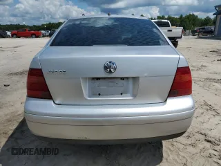 2000 Volkswagen Jetta GLS с VIN 3VWSC29M2YM046095, выставлен на аукционе Copart как лот 61834274 с пробегом 235 595 миль миль и Списание • Salvage title. История ставок и продаж доступна на DreamBid. Изображение 6.