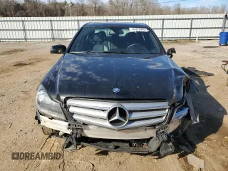 2013 Mercedes-Benz C 300 Sport с VIN WDDGF8AB0DR273278, выставлен на аукционе Copart как лот 46978945 с пробегом 50 400 миль миль и Списание • Salvage title. История ставок и продаж доступна на DreamBid. Изображение 5.