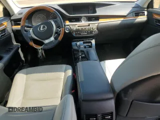 2015 Lexus ES 300h z VIN JTHBW1GG6F2099774, wystawiony jako Copart lot #53780185 z przebiegiem 78 719 mil mil oraz Szkoda całkowita • Salvage title. Historia ofert i sprzedaży dostępna na DreamBid. Obrazek 8.
