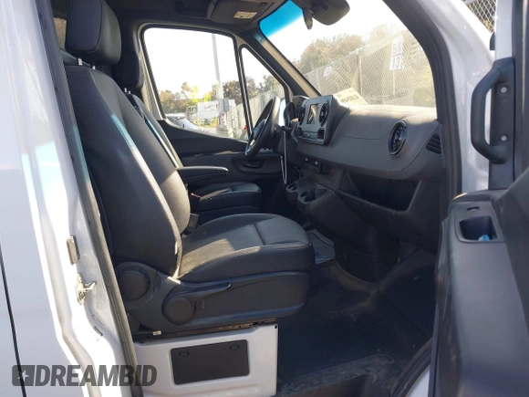 2023 Mercedes-Benz Sprinter Cargo with VIN W1Y4NCHY2PT151425, listed as a IAAI auction lot 41889490 with 27,563 mi miles. Bid and sale history available at carsss.com. Image 5.