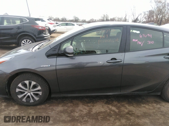 2019 Toyota Prius LE with VIN JTDL9RFU9K3009363, listed as a IAAI auction lot 41812912 with 28,442 mi miles and . Bid and sale history available at DreamBid. Image 14.