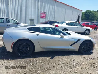2018 Chevrolet Corvette 1LT z VIN 1G1YB2D73J5102194, wystawiony jako IAAI lot #42321149 z przebiegiem 103 086 mil mil oraz . Historia ofert i sprzedaży dostępna na DreamBid. Obrazek 13.