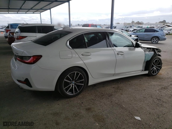 2020 BMW 3 Series 330i with VIN WBA5R1C02LFJ06798, listed as a Copart auction lot 47845665 with 67,642 mi miles and Salvage Title. Bid and sale history available at carsss.com. Image 3.