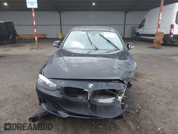 2014 BMW 3 Series 328i with VIN WBA3C1C55EK113128, listed as a IAAI auction lot 41259472 with 82,798 mi miles. Bid and sale history available at carsss.com. Image 11.