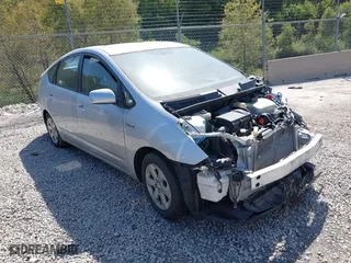 2007 Toyota Prius with VIN JTDKB20U177551637, listed as a IAAI auction lot 40222283 with 158,797 mi miles. Bid and sale history available at carsss.com. Image 1.