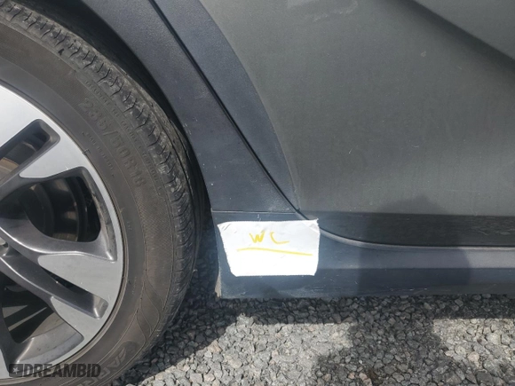 2019 Buick Regal TourX Essence with VIN W04GV8SX0K1013461, listed as a Copart auction lot 77276214 with NaN miles and Salvage Title. Bid and sale history available at carsss.com. Image 12.