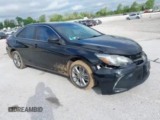 2015 Toyota Camry XLE z VIN 4T1BF1FK9FU114825, wystawiony jako IAAI lot #42160284 z przebiegiem 98 659 mil mil oraz . Historia ofert i sprzedaży dostępna na DreamBid. Obrazek 1.