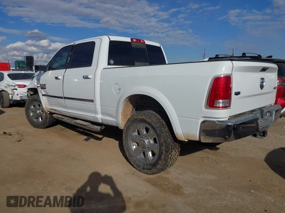 2015 Ram 2500 Laramie with VIN 3C6UR5FL3FG582483, listed as a IAAI auction lot 41307712 with 1 mi miles. Bid and sale history available at carsss.com. Image 3.