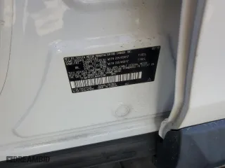 2018 Toyota RAV4 XLE with VIN 2T3WFREV4JW481238, listed as a Copart auction lot 43593035 with 78,028 mi miles and Salvage Title. Bid and sale history available at carsss.com. Image 13.