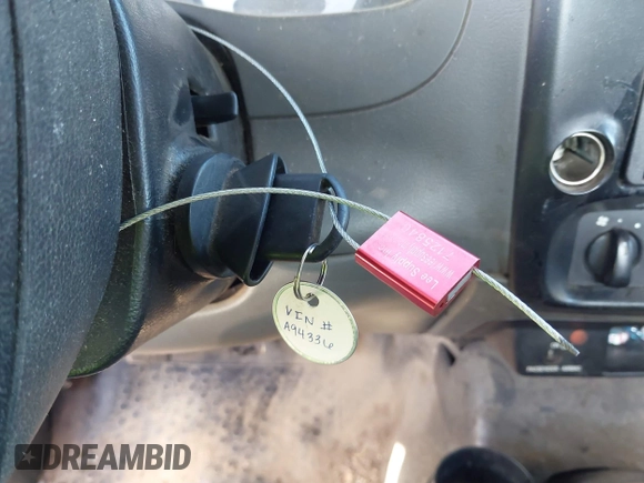 2004 Ford Ranger XL with VIN 1FTYR10U84PA94336, listed as a IAAI auction lot 42308123 with 295,144 mi miles and . Bid and sale history available at DreamBid. Image 11.