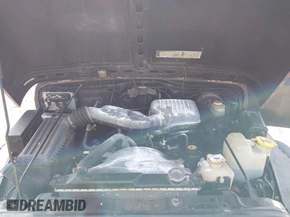 2000 Jeep Wrangler SE with VIN 1J4FA29P6YP791344, listed as a IAAI auction lot 42427688 with 184,549 mi miles and . Bid and sale history available at DreamBid. Image 10.