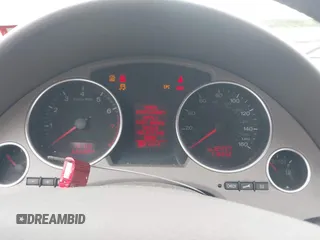 2005 Audi A4 3.0L z VIN WAUDT48HX5K019545, wystawiony jako IAAI lot #42364255 z przebiegiem 115 342 mil mil oraz . Historia ofert i sprzedaży dostępna na DreamBid. Obrazek 7.