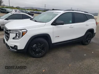 2022 GMC Terrain AT4 with VIN 3GKALYEV5NL226855, listed as a Copart auction lot 59740585 with 23,289 mi miles and Salvage title. Bid and sale history available at DreamBid. Image 1.