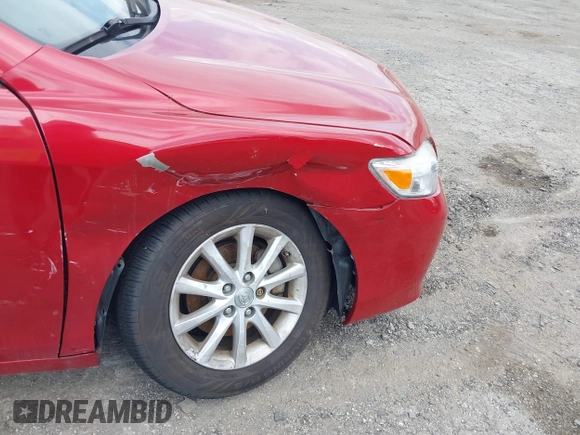 2011 Toyota Camry LE z VIN 4T1BF3EK3BU117758, wystawiony jako IAAI lot #42167163 z przebiegiem Nie podano mil oraz . Historia ofert i sprzedaży dostępna na DreamBid. Obrazek 14.