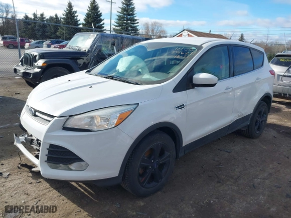 2013 Ford Escape SE with VIN 1FMCU0GX7DUD26277, listed as a IAAI auction lot 41264322 with 123,916 mi miles. Bid and sale history available at carsss.com. Image 17.