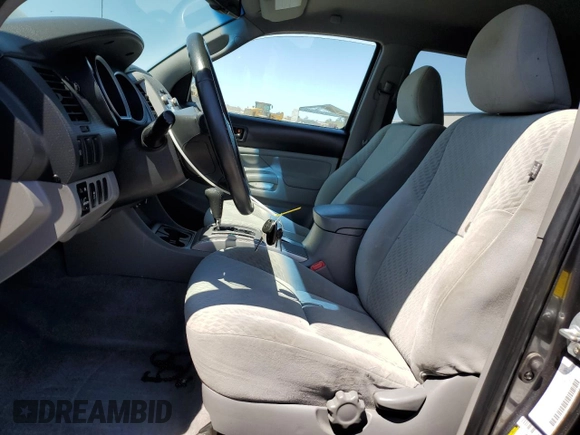 2011 Toyota Tacoma PreRunner with VIN 3TMJU4GN3BM110378, listed as a Copart auction lot 52541765 with 182,072 mi miles and Salvage title. Bid and sale history available at DreamBid. Image 7.