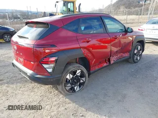 2025 Hyundai Kona SEL with VIN KM8HBCAB9SU214104, listed as a IAAI auction lot 41885571 with 6,031 mi miles. Bid and sale history available at carsss.com. Image 4.
