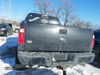 2011 Ford F-250 XL z VIN 1FT7W2BT0BEA11988, wystawiony jako IAAI lot #41285381 z przebiegiem 214 286 mil mil oraz . Historia ofert i sprzedaży dostępna na DreamBid. Obrazek 16.