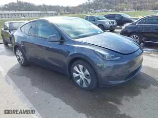 2023 Tesla Model Y Long Range with VIN 7SAYGDEE3PA204992, listed as a IAAI auction lot 41849104 with 22,490 mi miles. Bid and sale history available at carsss.com. Image 1.