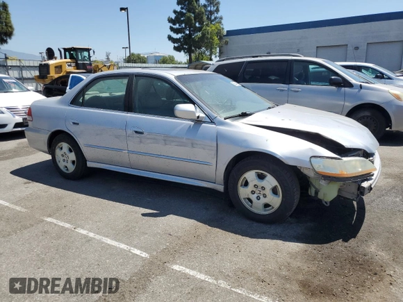 2002 Honda Accord EX z VIN 1HGCG16582A001090, wystawiony jako Copart lot #58244785 z przebiegiem 99 158 mil mil oraz Szkoda całkowita • Salvage title. Historia ofert i sprzedaży dostępna na DreamBid. Obrazek 4.