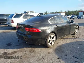 2018 Jaguar XE 25t with VIN SAJAR4FX7JCP35484, listed as a IAAI auction lot 41312008 with 1 mi miles. Bid and sale history available at carsss.com. Image 4.