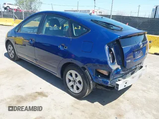 2008 Toyota Prius with VIN JTDKB20UX87729983, listed as a IAAI auction lot 42032366 with 202,631 mi miles. Bid and sale history available at carsss.com. Image 3.