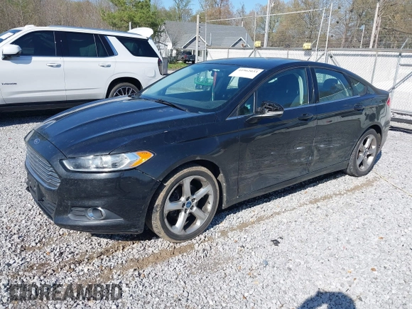 2013 Ford Fusion SE with VIN 3FA6P0HR6DR133608, listed as a IAAI auction lot 41962033 with 221,603 mi miles. Bid and sale history available at carsss.com. Image 2.