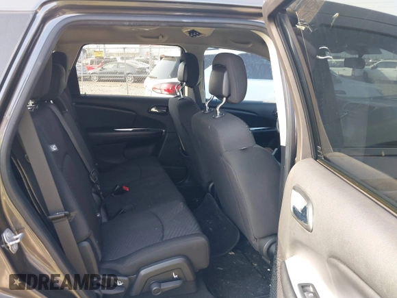 2018 Dodge Journey SXT with VIN 3C4PDCBB6JT311083, listed as a IAAI auction lot 41920927 with Not provided miles and . Bid and sale history available at DreamBid. Image 8.