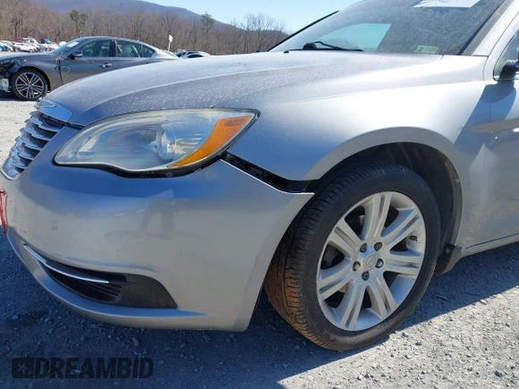 2013 Chrysler 200 Touring with VIN 1C3CCBBB4DN693621, listed as a IAAI auction lot 41738436 with 240,693 mi miles and . Bid and sale history available at DreamBid. Image 15.
