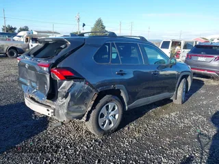 2019 Toyota RAV4 LE with VIN 2T3F1RFV0KW019791, listed as a IAAI auction lot 41499146 with 84,175 mi miles. Bid and sale history available at carsss.com. Image 4.