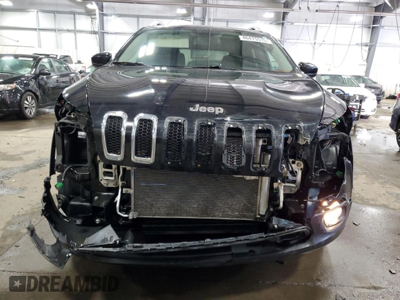 2018 Jeep Cherokee Latitude z VIN 1C4PJMCXXJD532040, wystawiony jako Copart lot #46475515 z przebiegiem 103 811 mil mil oraz Szkoda całkowita • Salvage title. Historia ofert i sprzedaży dostępna na DreamBid. Obrazek 5.