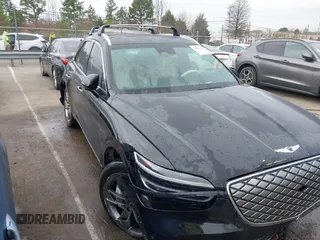 2024 Genesis GV70 Advanced z VIN 5NMMCET11RH002752, wystawiony jako IAAI lot #41836183 z przebiegiem 10 376 mil mil oraz . Historia ofert i sprzedaży dostępna na DreamBid. Obrazek 1.