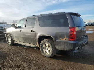 2010 Chevrolet Suburban LT with VIN 1GNUKJE33AR138995, listed as a Copart auction lot 46938435 with 281,335 mi miles and Clean Title. Bid and sale history available at carsss.com. Image 2.